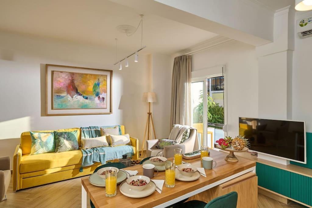 Kaizen Chania - New Central Apartment Just 350M Away With Private Jacuzzi And Free Parking! Chrissi Akti Chania Exterior foto