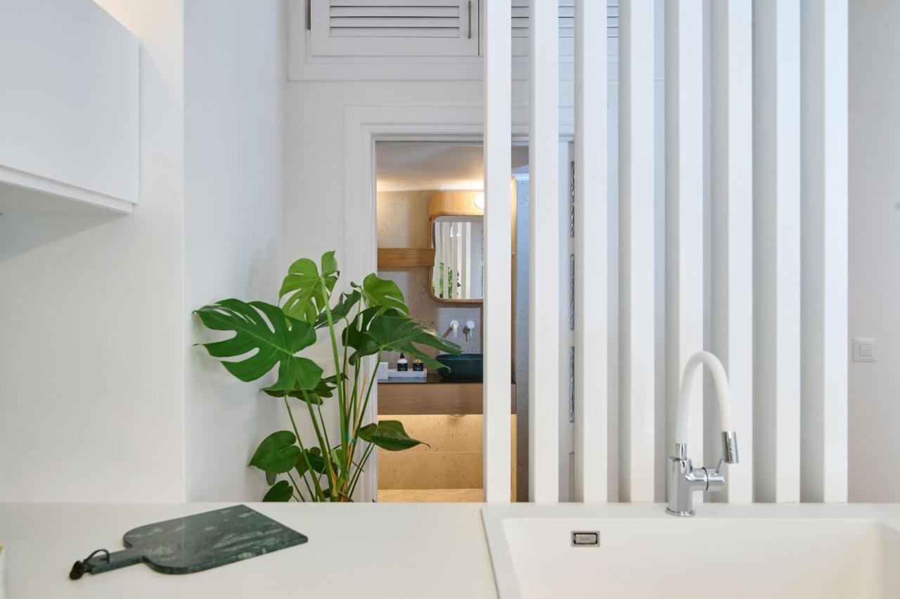 Kaizen Chania - New Central Apartment Just 350M Away With Private Jacuzzi And Free Parking! Chrissi Akti Chania Exterior foto